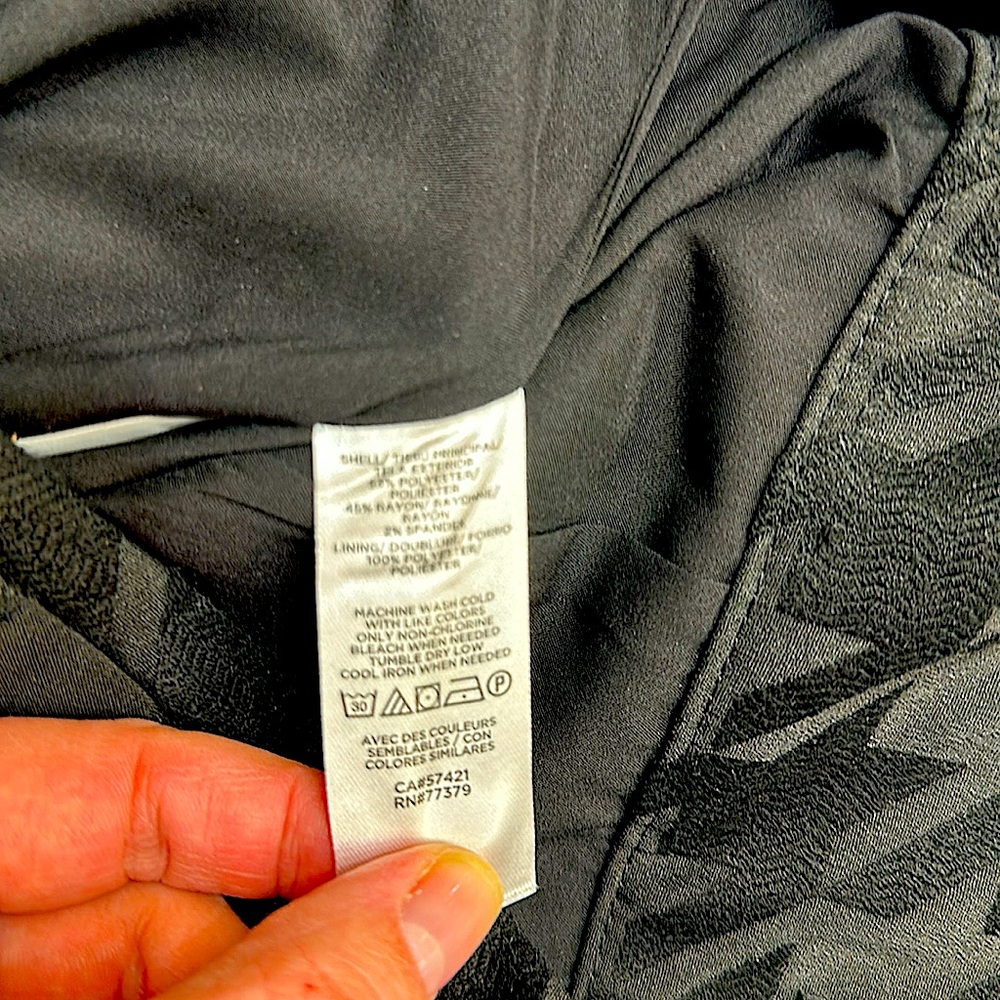 Ann Taylor pencil Skirt with belt, 12 Curvy - Picture 6 of 6